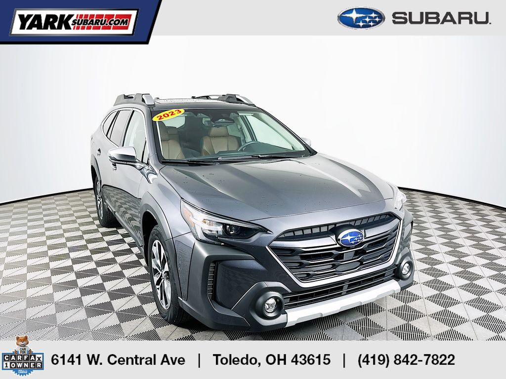 2023 Subaru Outback Touring's photo