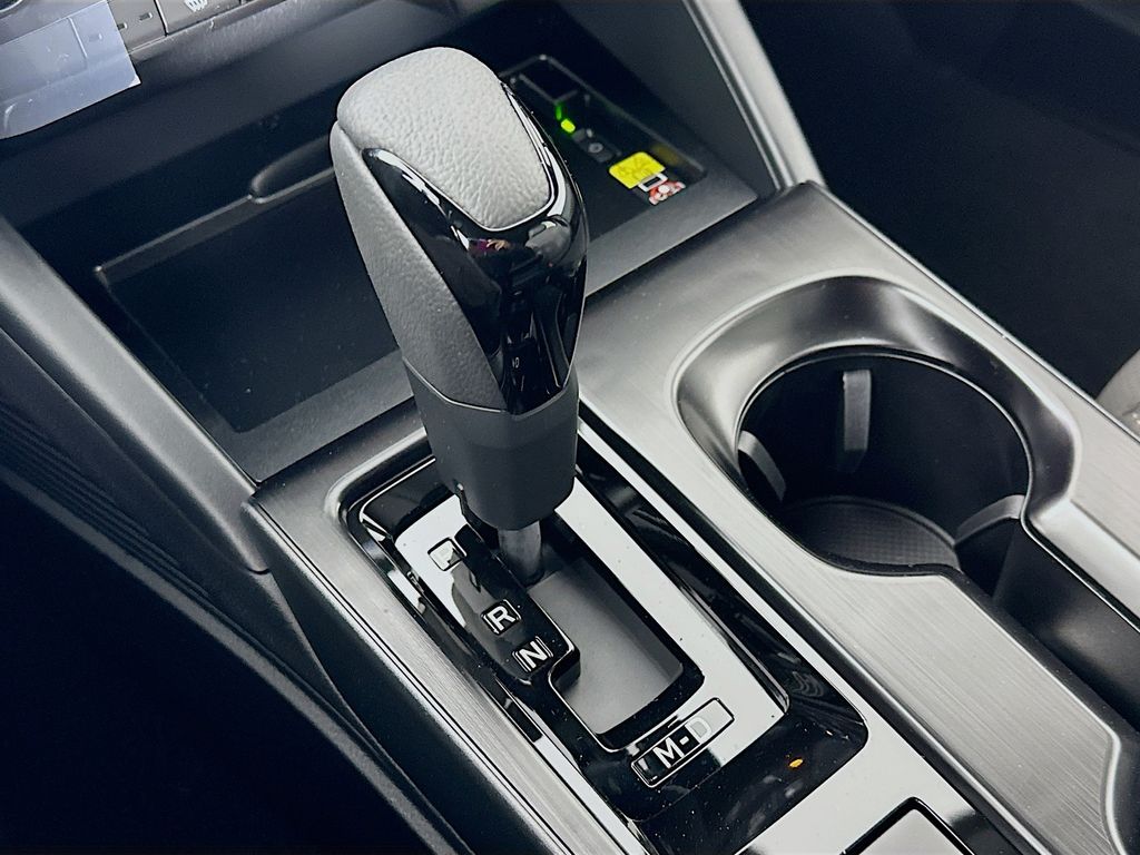 2026 Subaru Outback Limited - Photo 22