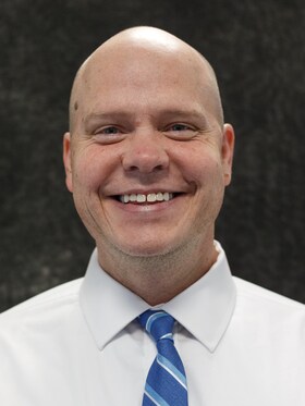 Staff member Mark Thomas from ID_4f1ce3adacff