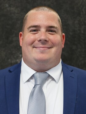 Staff member Dustin Stevens from ID_de80d7cc4c1a