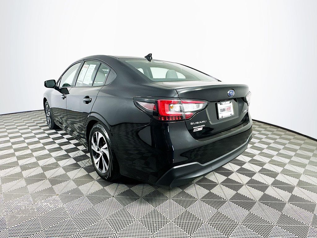 2025 Subaru Legacy Premium - Photo 7
