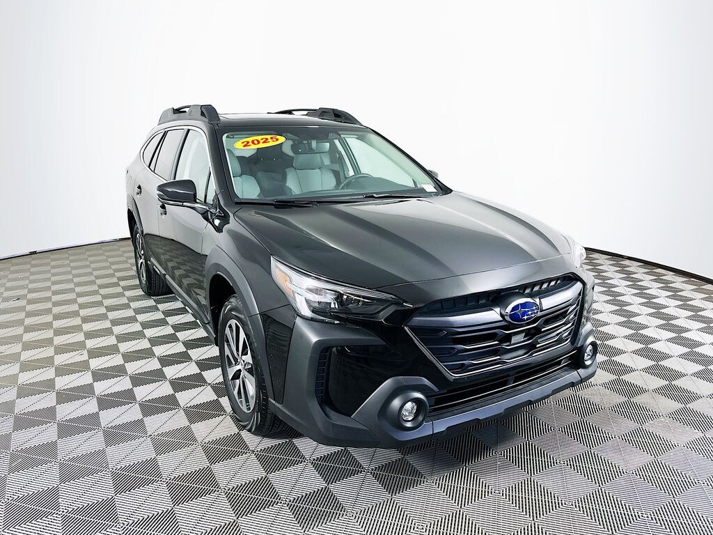 Used 2025 Subaru Outback Premium SUV