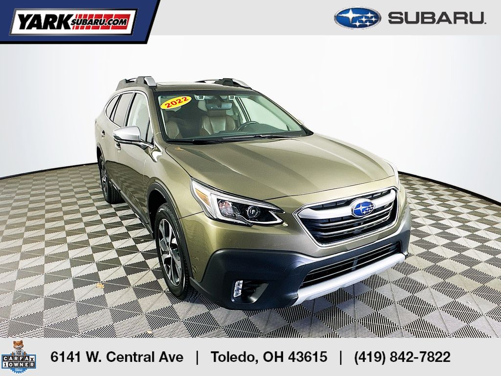 2022 Subaru Outback Touring's photo