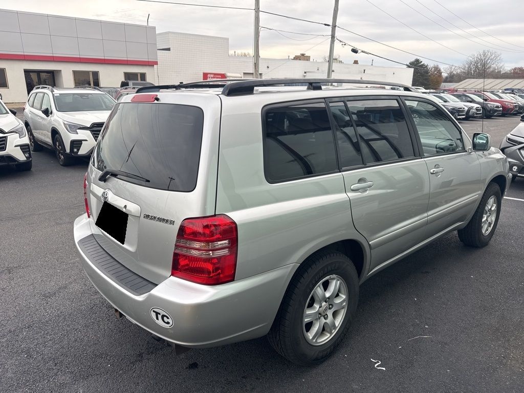 Used 2002 Toyota Highlander V6 SUV