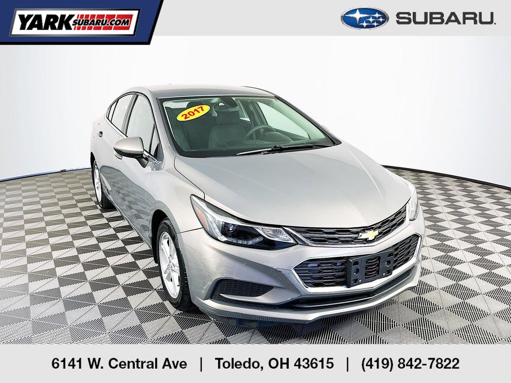 2017 Chevrolet Cruze LT