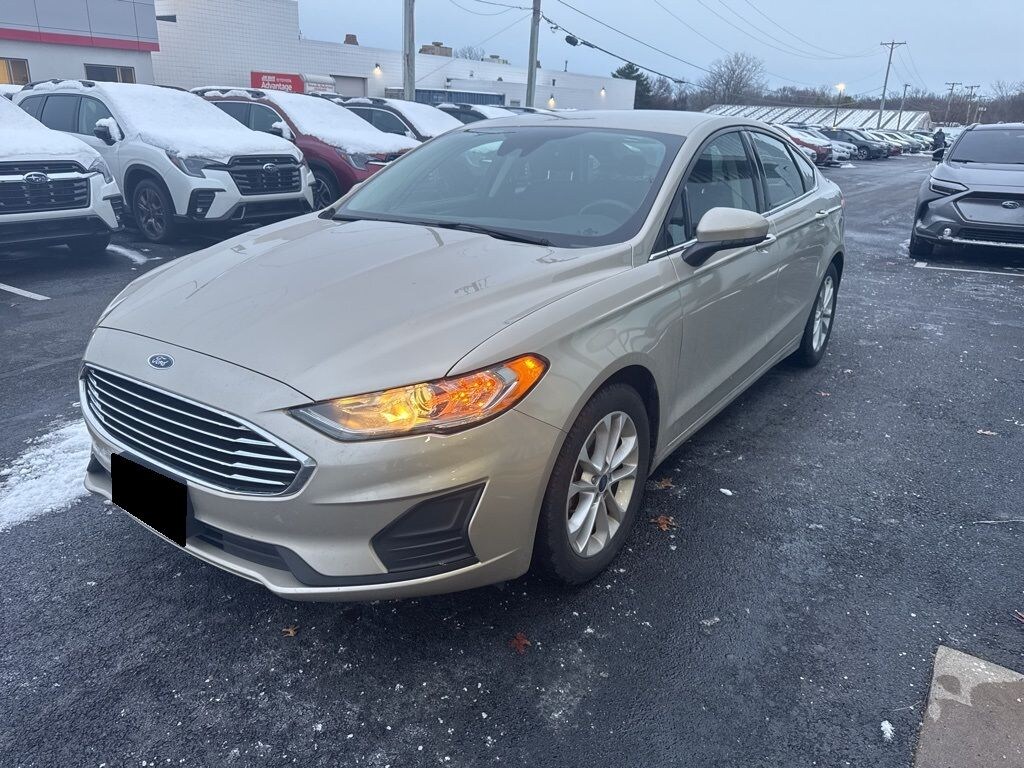 Used 2019 Ford Fusion SE Sedan