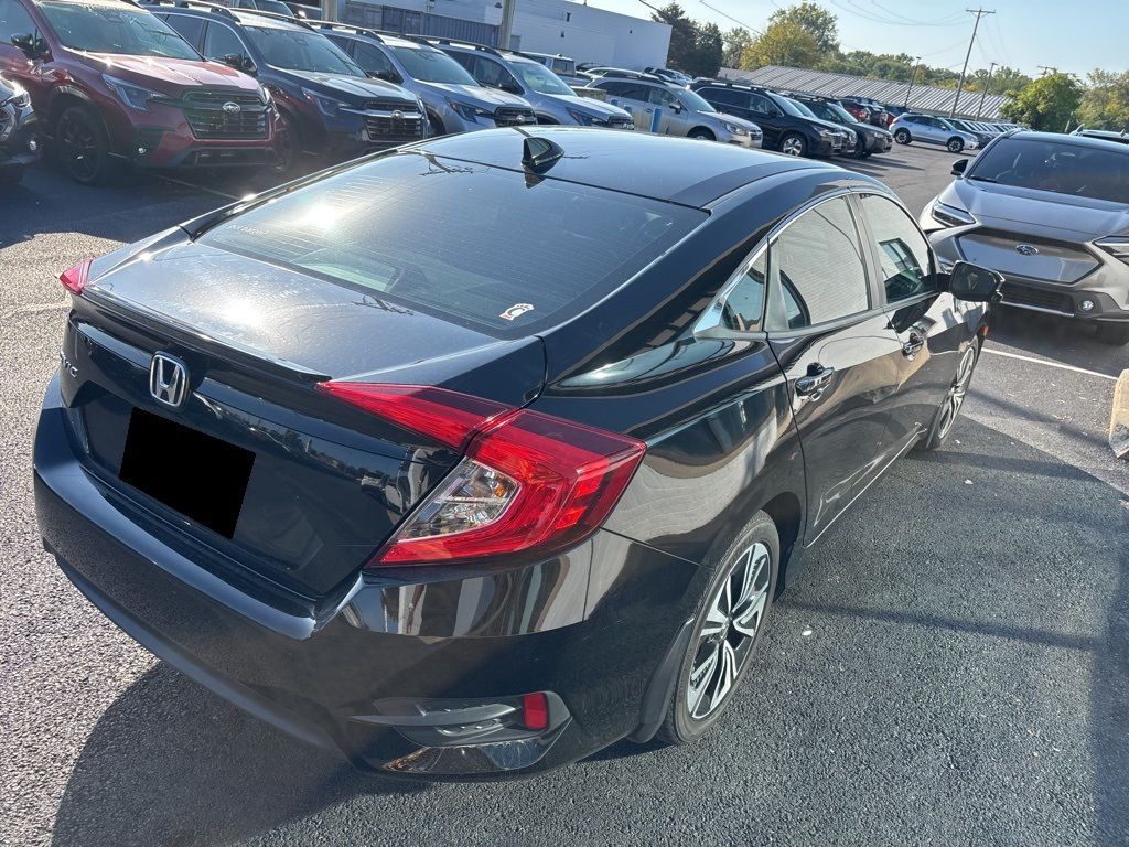 2016 Honda Civic EX-L photo 4