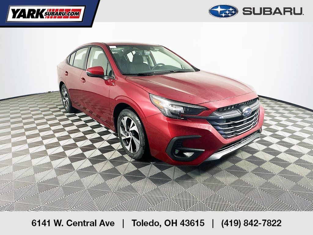 2025 Subaru Legacy Premium's photo