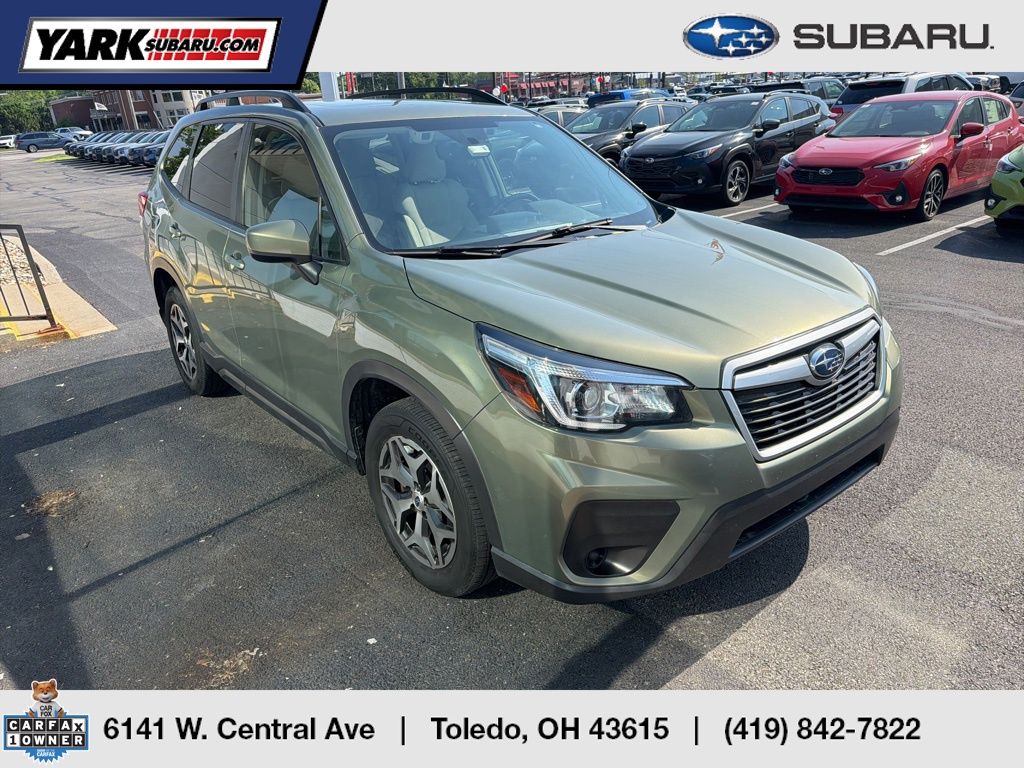 2019 Subaru Forester Premium's photo