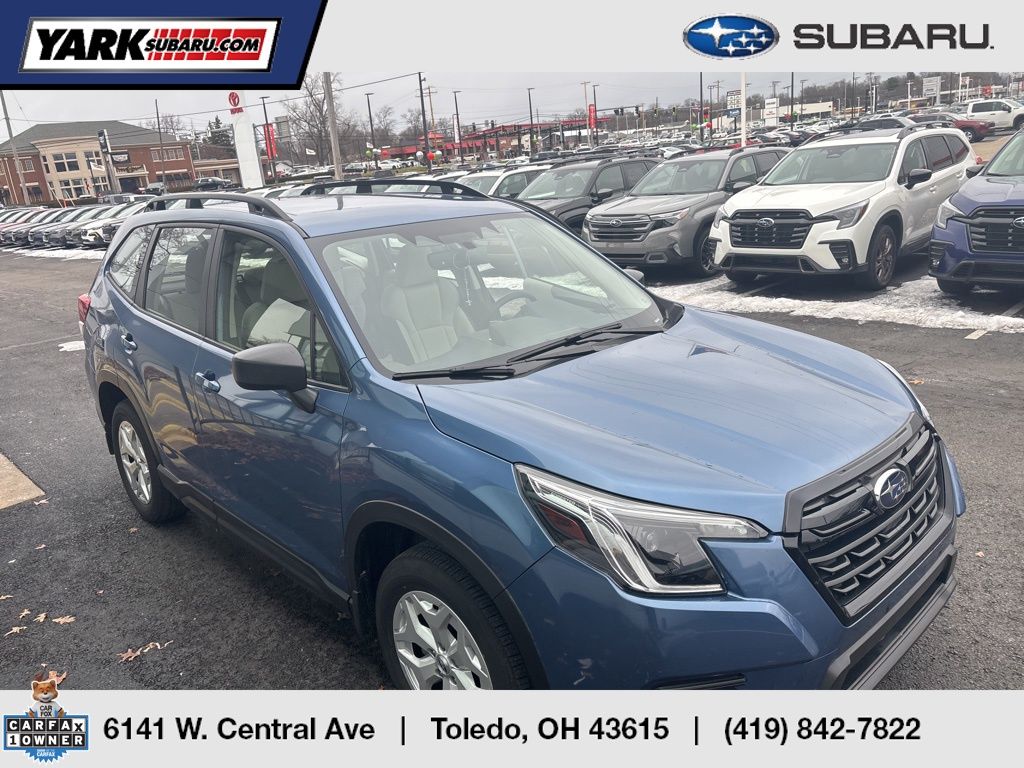 2023 Subaru Forester Base's photo