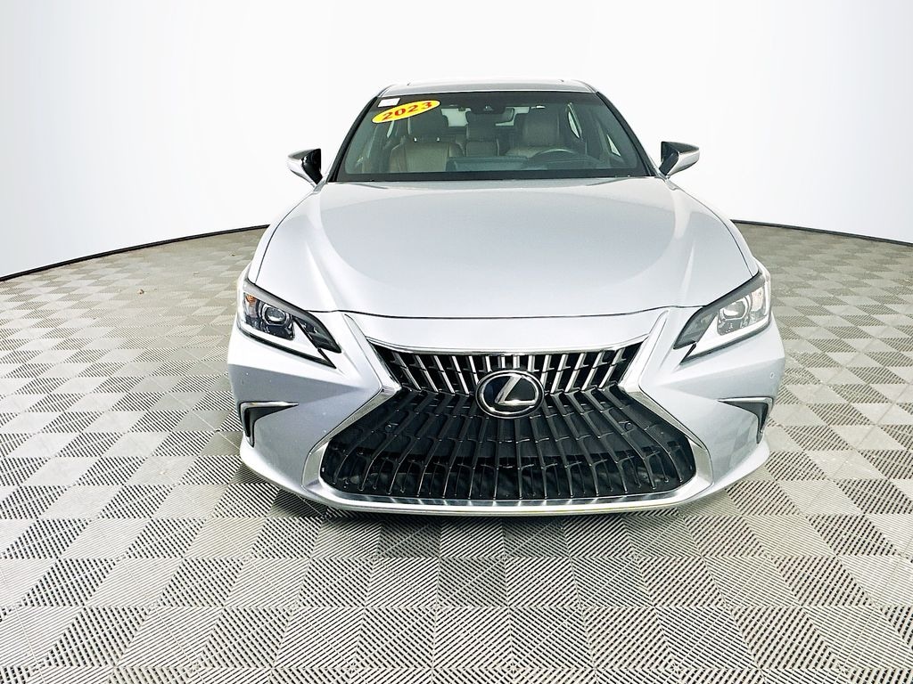 Used 2023 Lexus ES 300h 300h Luxury Sedan