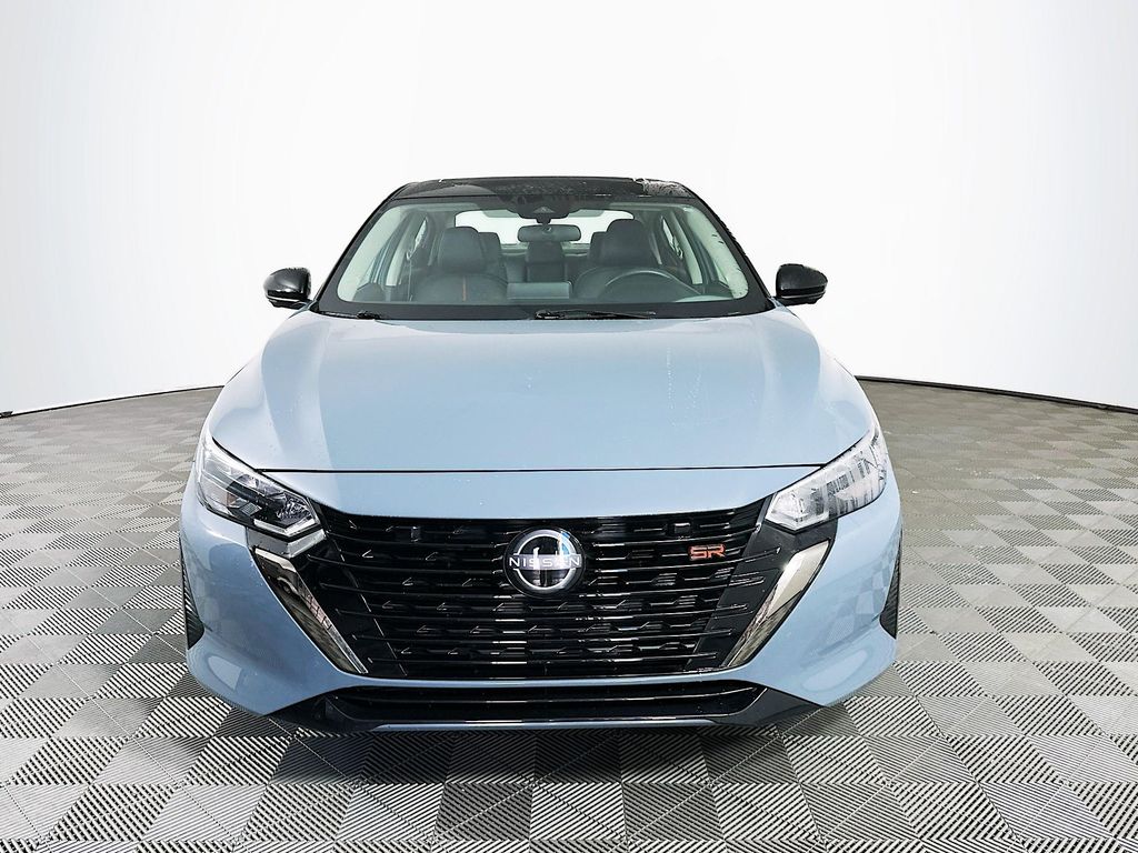 2024 Nissan Sentra SR photo 3