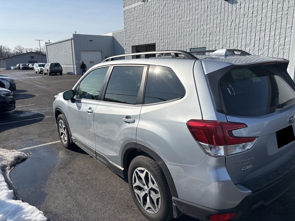Certified 2023 Subaru Forester Premium SUV