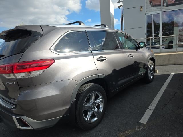 2018 Toyota Highlander Hybrid Limited photo 3