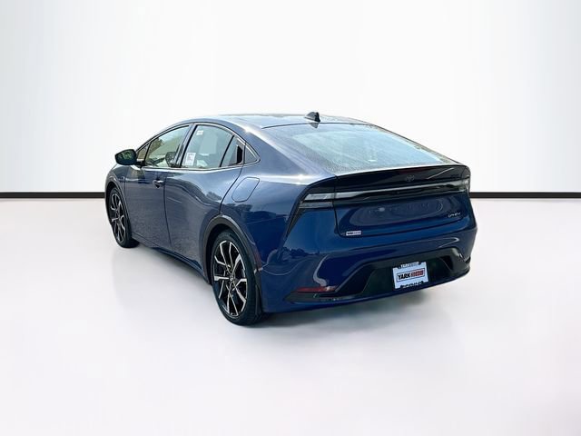 2026 Toyota Prius Plug-in Hybrid XSE - Photo 6