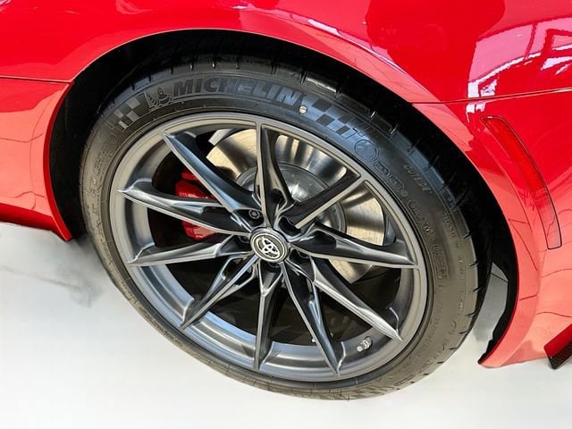 2026 Toyota Supra Premium - Photo 31