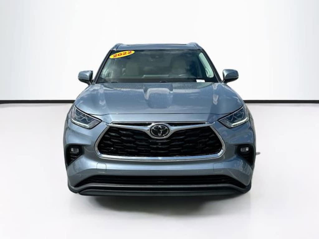 Used 2022 Toyota Highlander Limited SUV