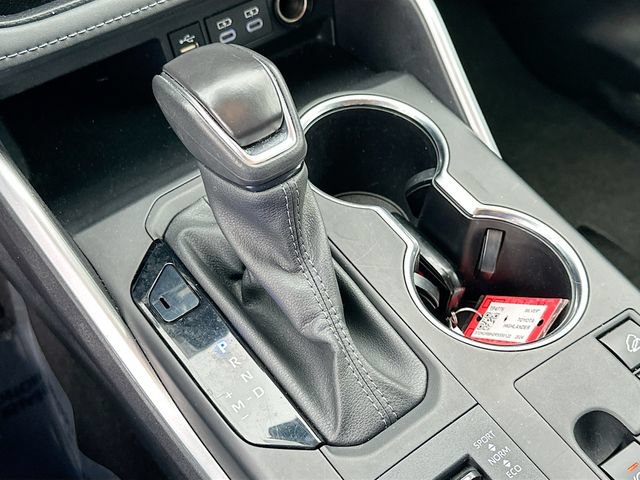 2024 Toyota Highlander LE - Photo 20