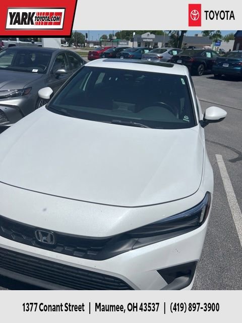 2022 Honda Civic Sport Touring CVT's photo