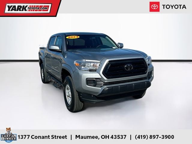 2023 Toyota Tacoma SR's photo