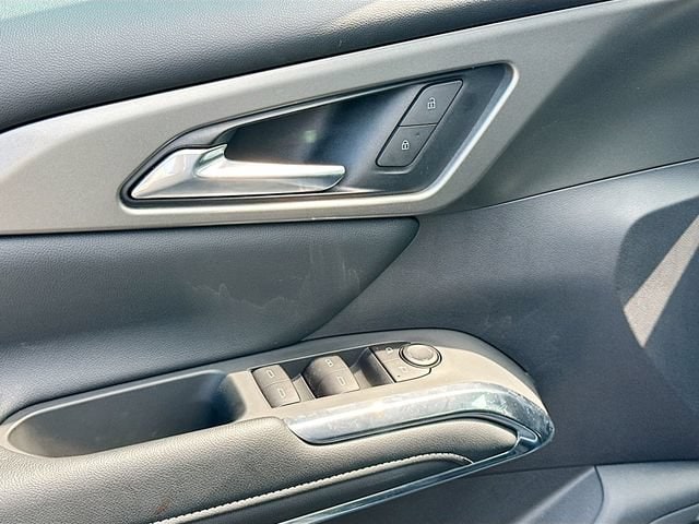 2026 Chevrolet Traverse LT - Photo 21