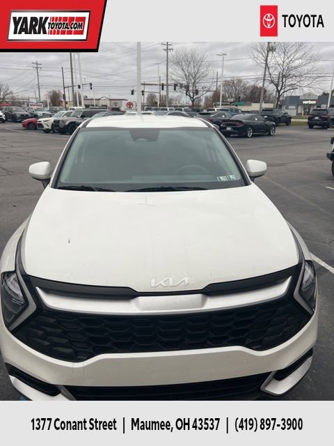 2023 Kia Sportage LX's photo