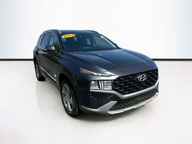 Used 2023 Hyundai Santa Fe SEL with VIN 5NMS2DAJ7PH512575 for sale in Maumee, OH