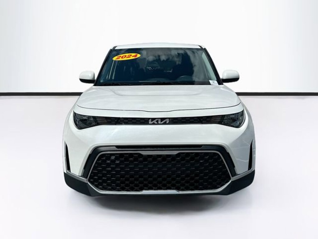 Used 2024 Kia Soul LX Hatchback