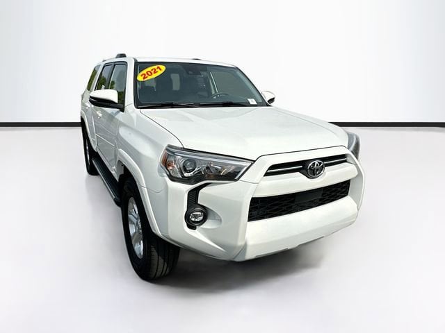 Used 2021 Toyota 4Runner SR5 Premium with VIN JTENU5JR7M5922922 for sale in Maumee, OH