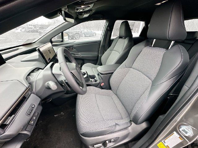 2026 Toyota bZ XLE - Photo 27