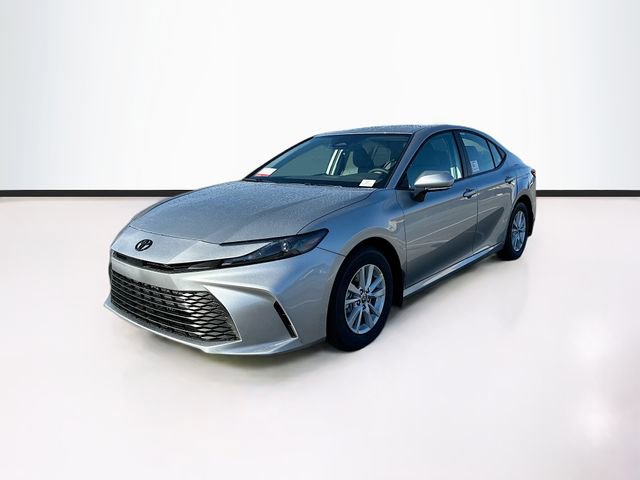 2026 Toyota Camry LE photo 3