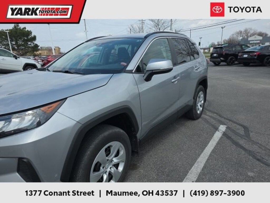 Used 2019 Toyota RAV4 LE SUV