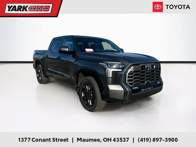2026 Toyota Tundra Platinum's photo