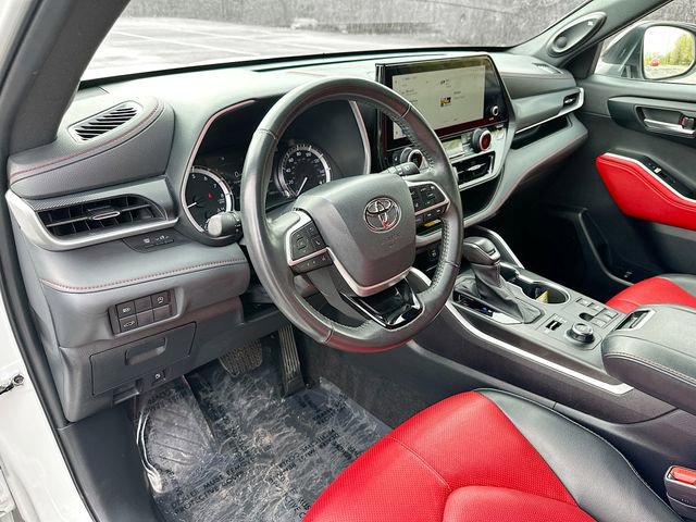 2023 Toyota Highlander XSE - Photo 11