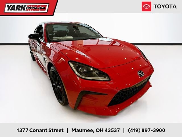 2025 Toyota GR86 Premium's photo