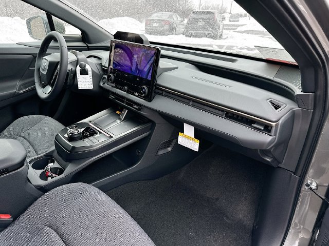 2026 Toyota bZ XLE - Photo 35
