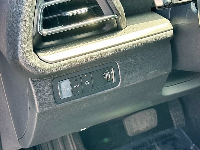 2026 Chevrolet Traverse LT - Photo 13