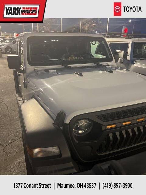 2020 Jeep Wrangler Unlimited Altitude's photo