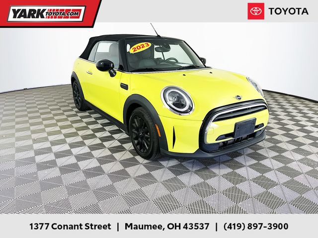 2023 MINI Convertible Cooper's photo
