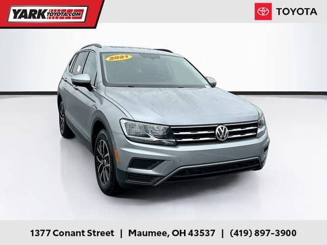 2021 Volkswagen Tiguan SE's photo