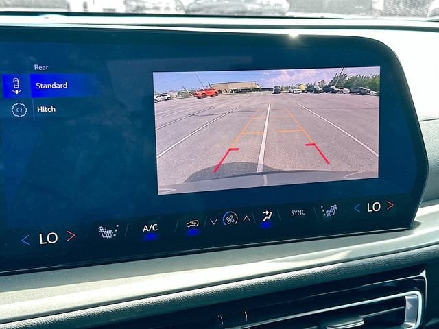 2026 Chevrolet Traverse LT - Photo 16
