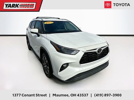2023 Toyota Highlander XLE SUV