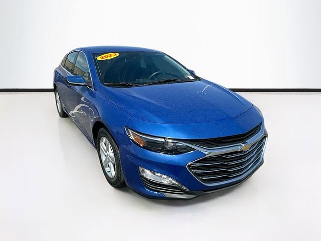 Used 2023 Chevrolet Malibu 1LT with VIN 1G1ZD5ST1PF166267 for sale in Maumee, OH