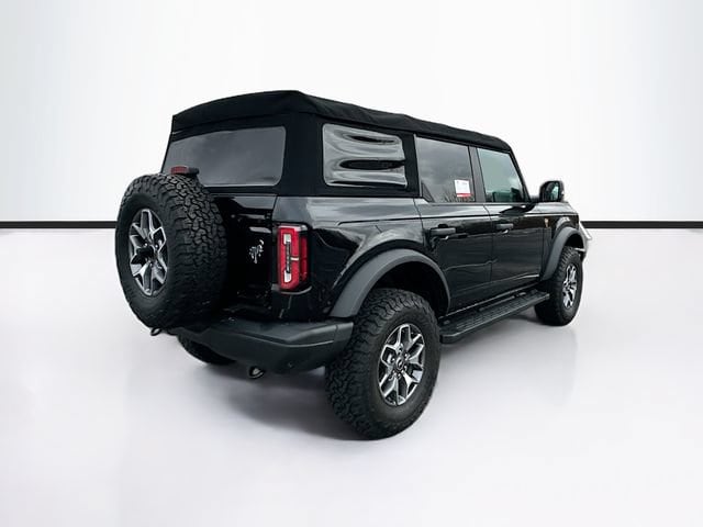 2022 Ford Bronco 4-Door Badlands - Photo 9