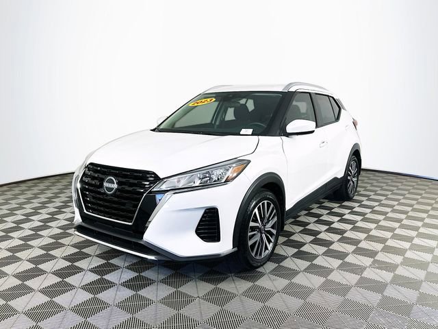 2023 Nissan Kicks SV photo 4