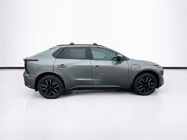 2026 Toyota bZ XLE - Photo 10