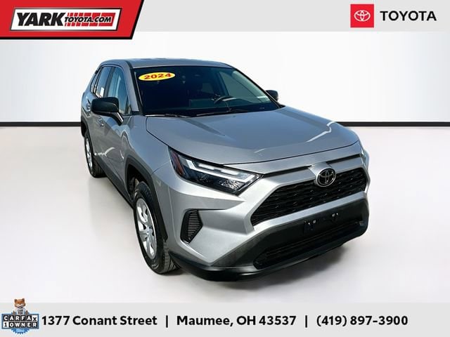 2024 Toyota RAV4 LE