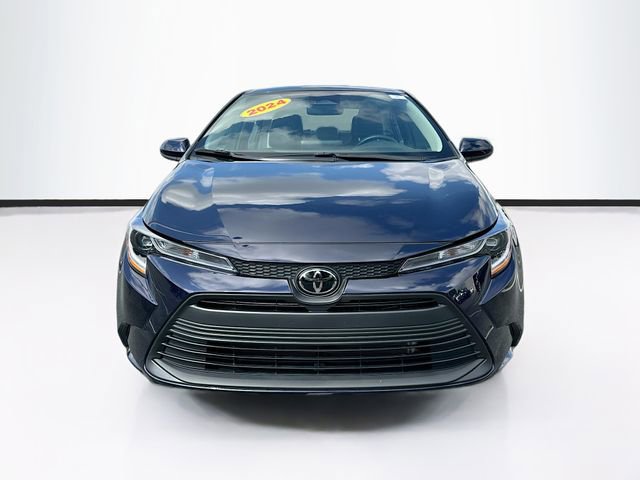 2024 Toyota Corolla LE photo 2