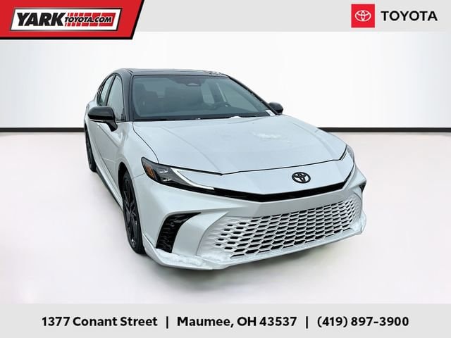 2026 Toyota Camry XSE's photo