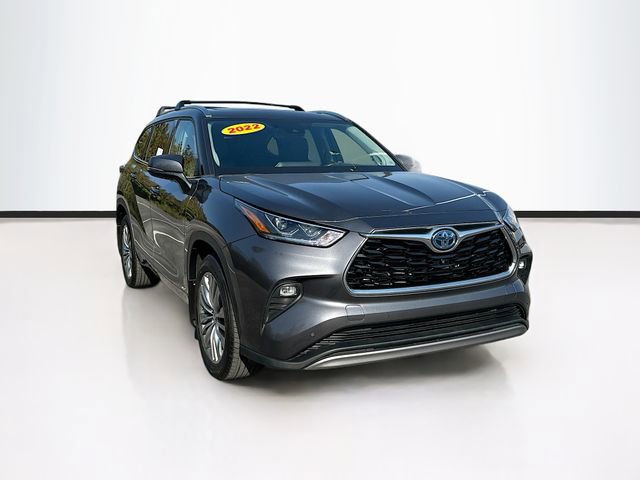 2022 Toyota Highlander Hybrid Platinum photo 2